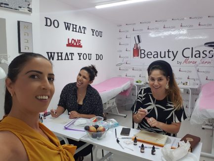 התלמידות שלנו ב ביוטי קלאס